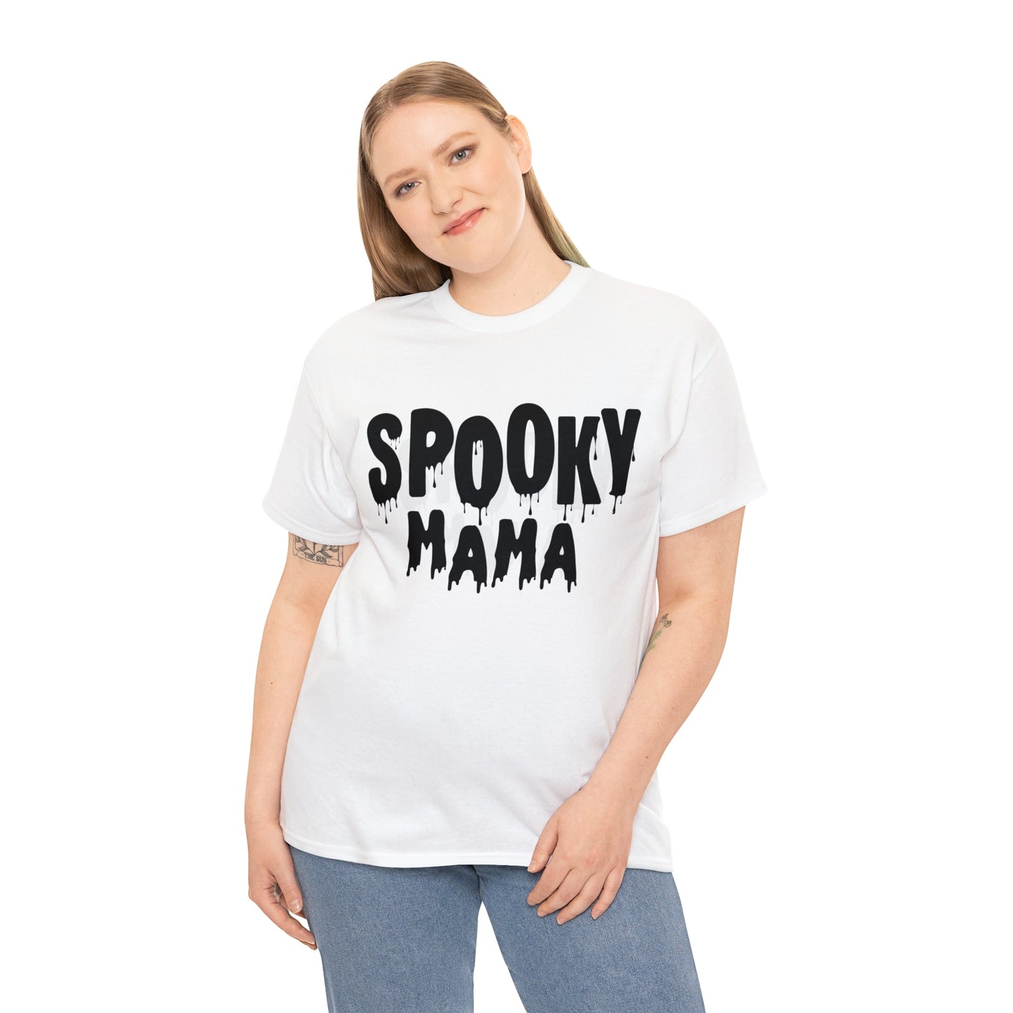 Get Into the Halloween Spirit with Our "Spooky Mama" T-Shirt! 👻🎃