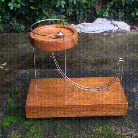 Perpetual Motion Marble Machine – Fascinating Physics Desk Toy for Kids and Adults